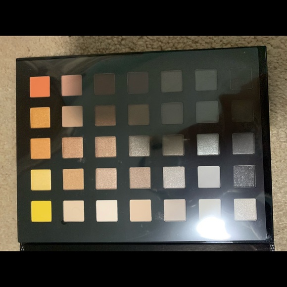 Sephora Color anthology eyeshadow palette - Picture 4 of 4